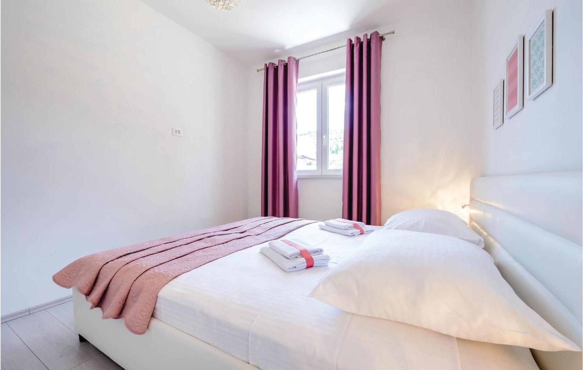 Amazing Apartment In Cavtat With House Sea View Esterno foto