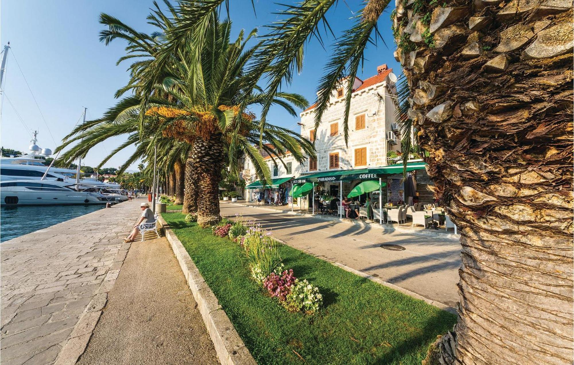 Amazing Apartment In Cavtat With House Sea View Esterno foto